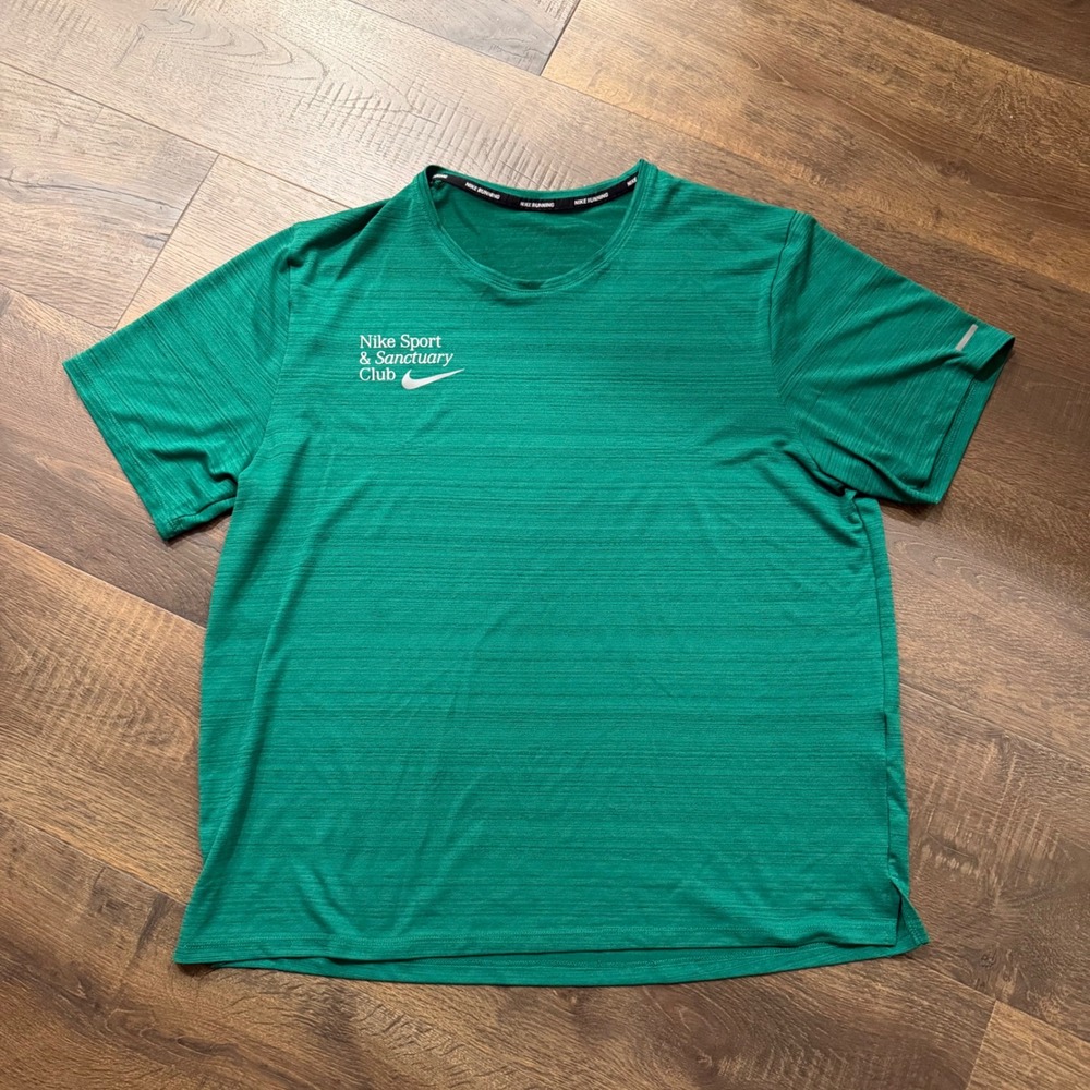 Nike Sport & Sanctuary Club Men's XL Green Dri-FIT Running Shirt Reflective